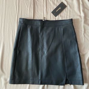 Black faux leather / pleather mini skirt with side slit